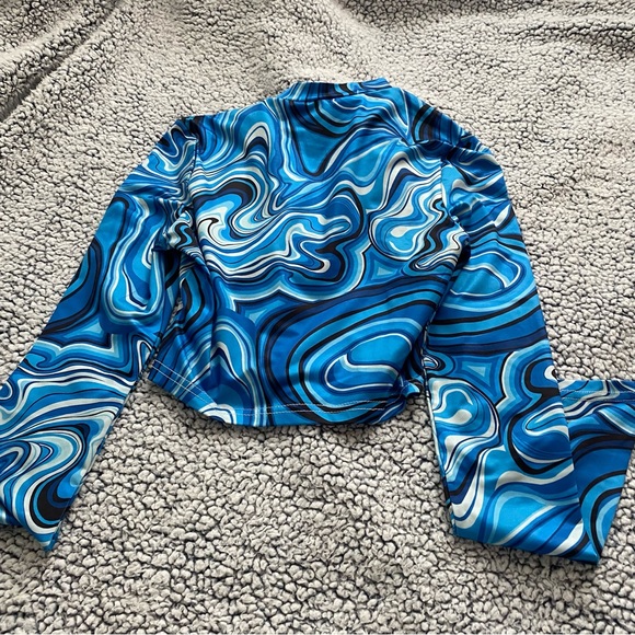 Mock neck Marble Fitted Long Sleeve, XS - Picture 3 of 4